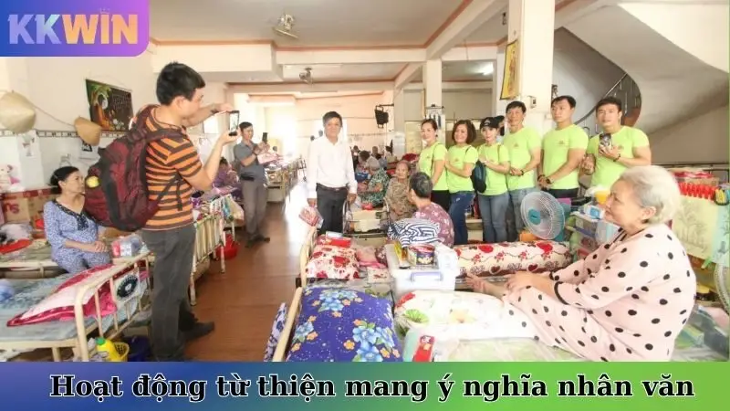 KKwin giúp đỡ người khuyết tật mang ý nghĩa nhân văn